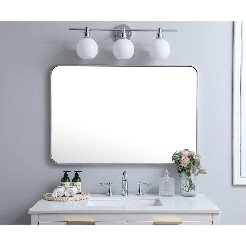 Soft corner metal rectangular mirror 27x40 inch in Silver. Picture 9