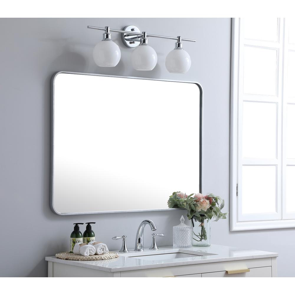 Soft corner metal rectangular mirror 30x40 inch in Silver. Picture 2