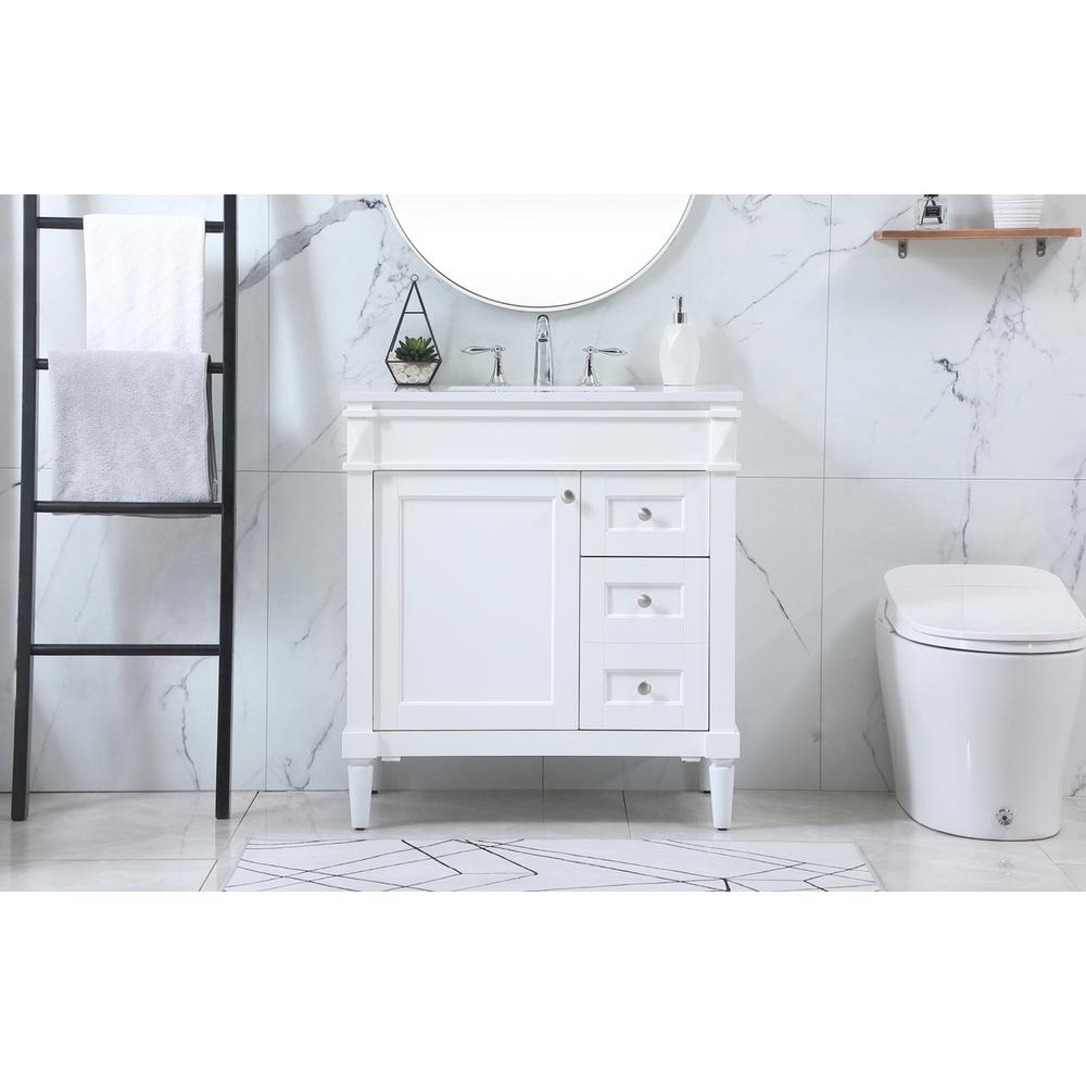 32 inch Single bathroom vanity in white. Picture 14