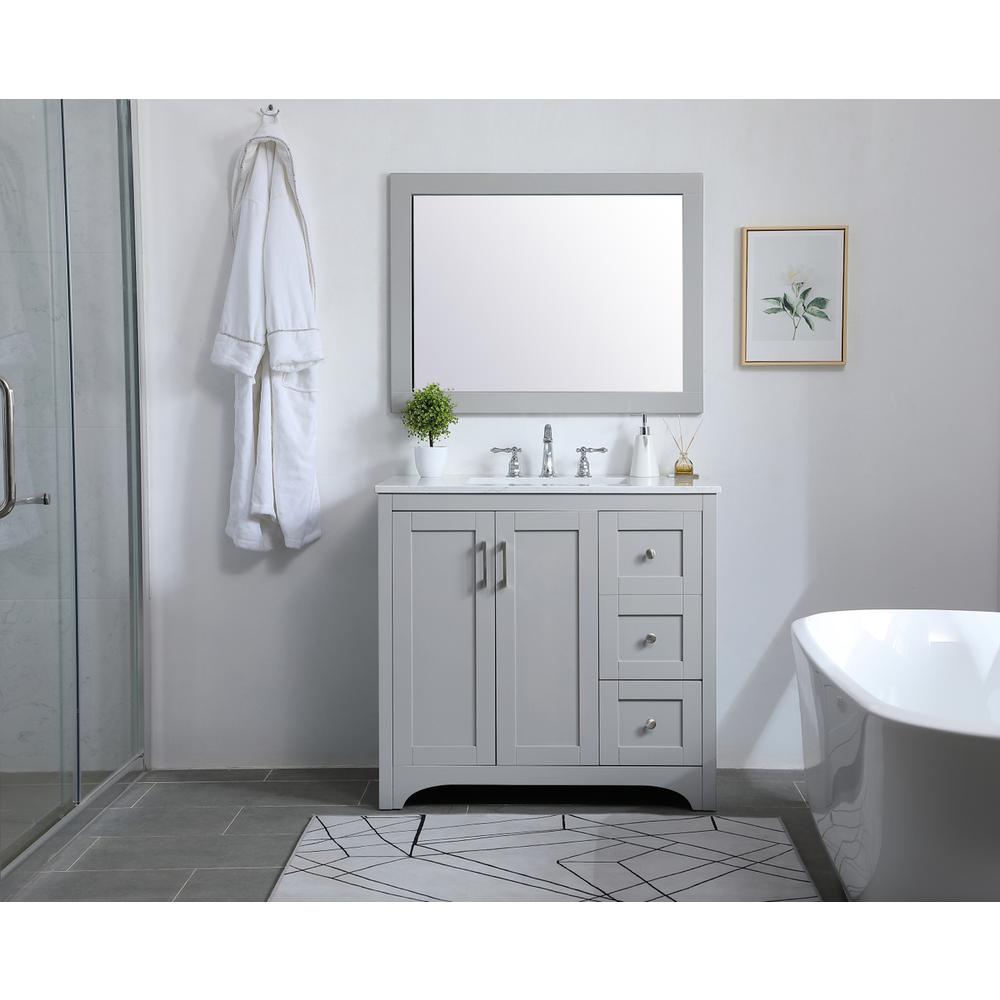 36 inch Single Bathroom Vanity in Grey. Picture 6