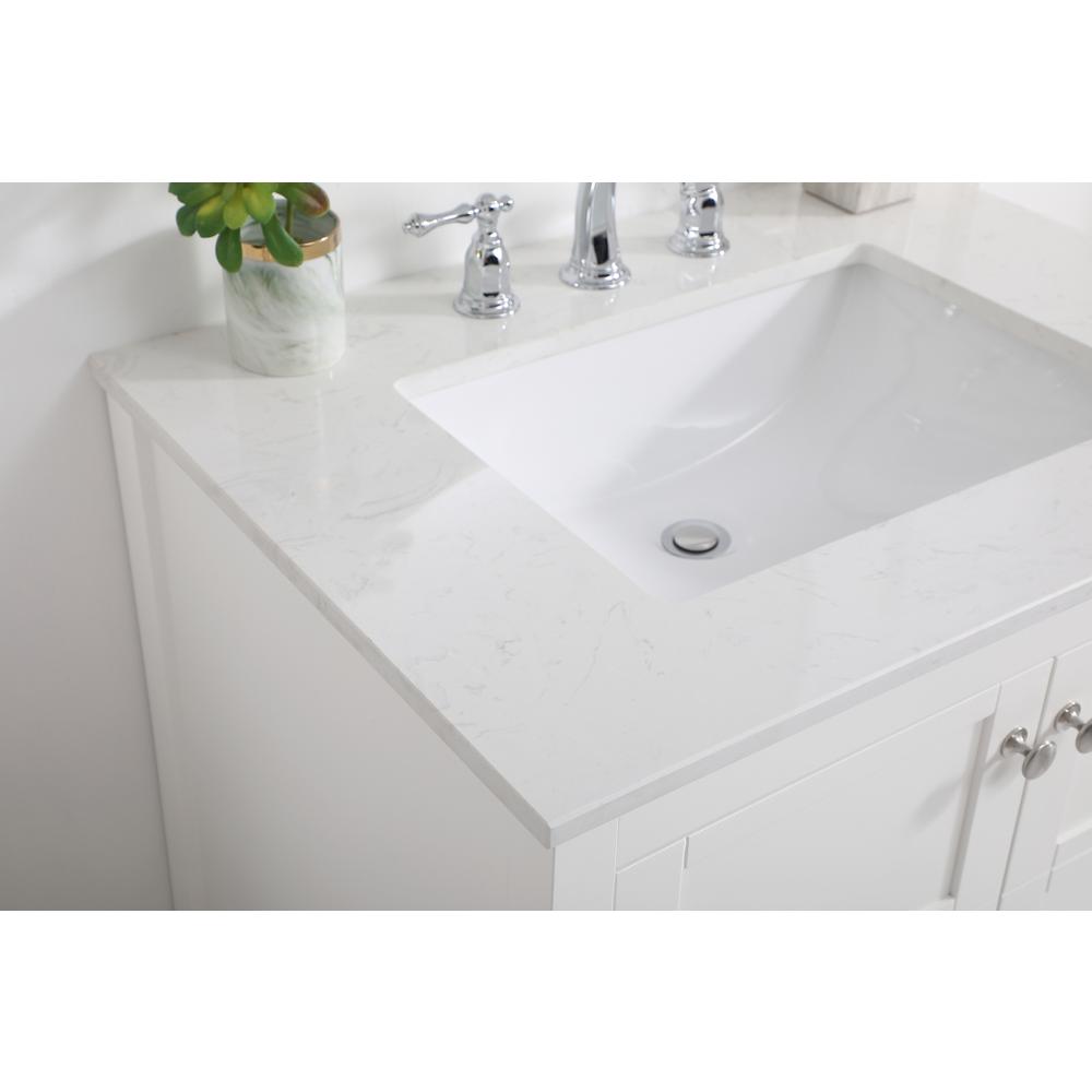 30 inch Single Bathroom Vanity in White. Picture 5
