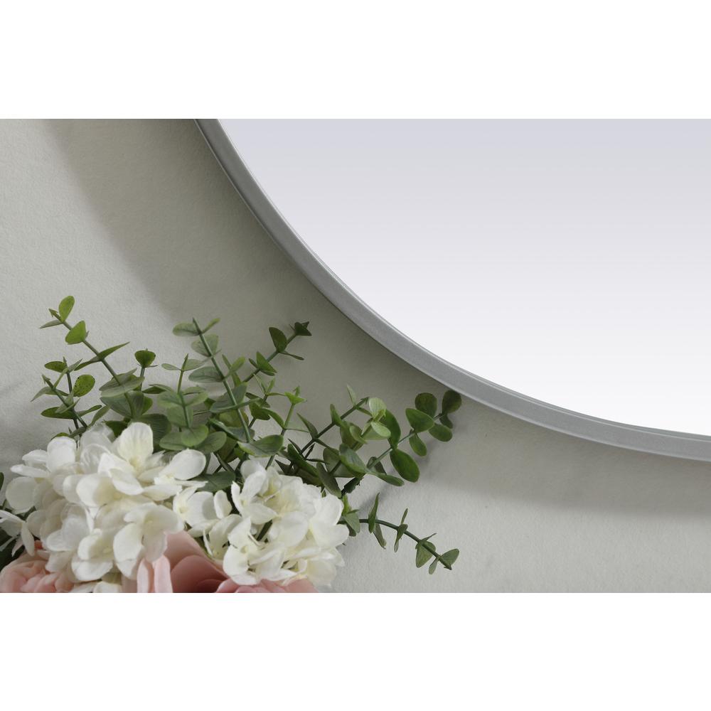 Metal Frame Oval Mirror 30x40 Inch in Silver. Picture 5