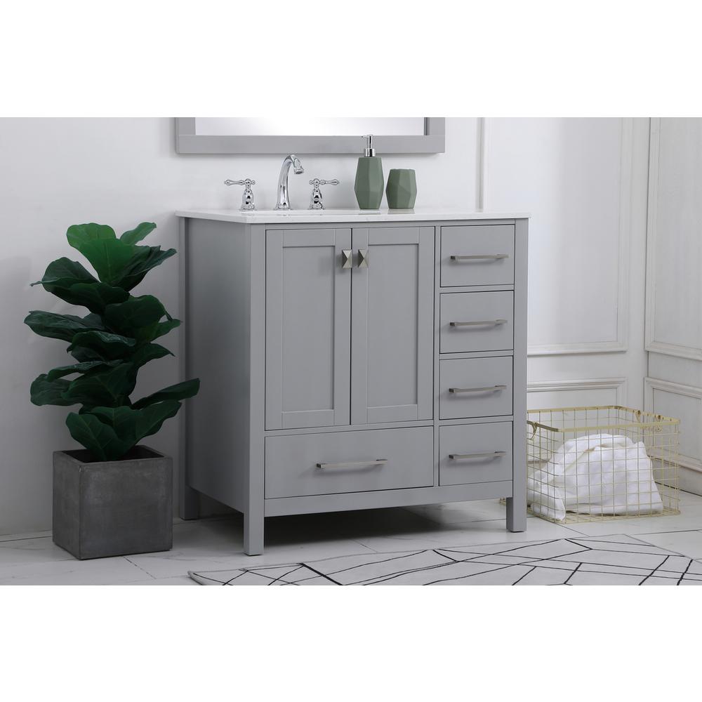 32 inch Single Bathroom Vanity in Gray. Picture 2