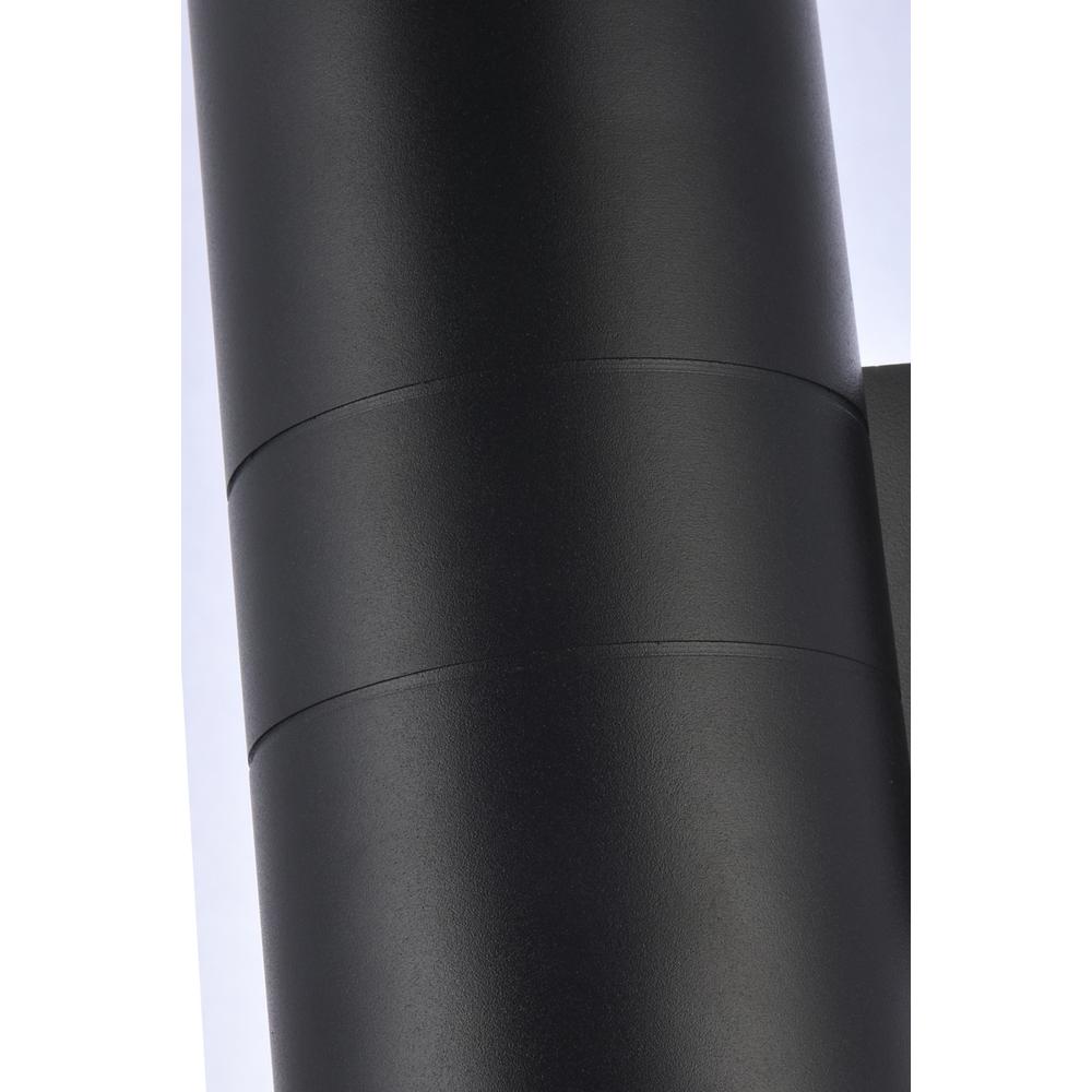 Raine Outdoor Wall in black. Picture 4