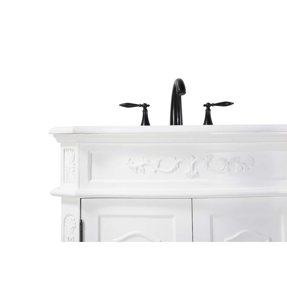 66 inch Double Bathroom Vanity in Antique white. Picture 5