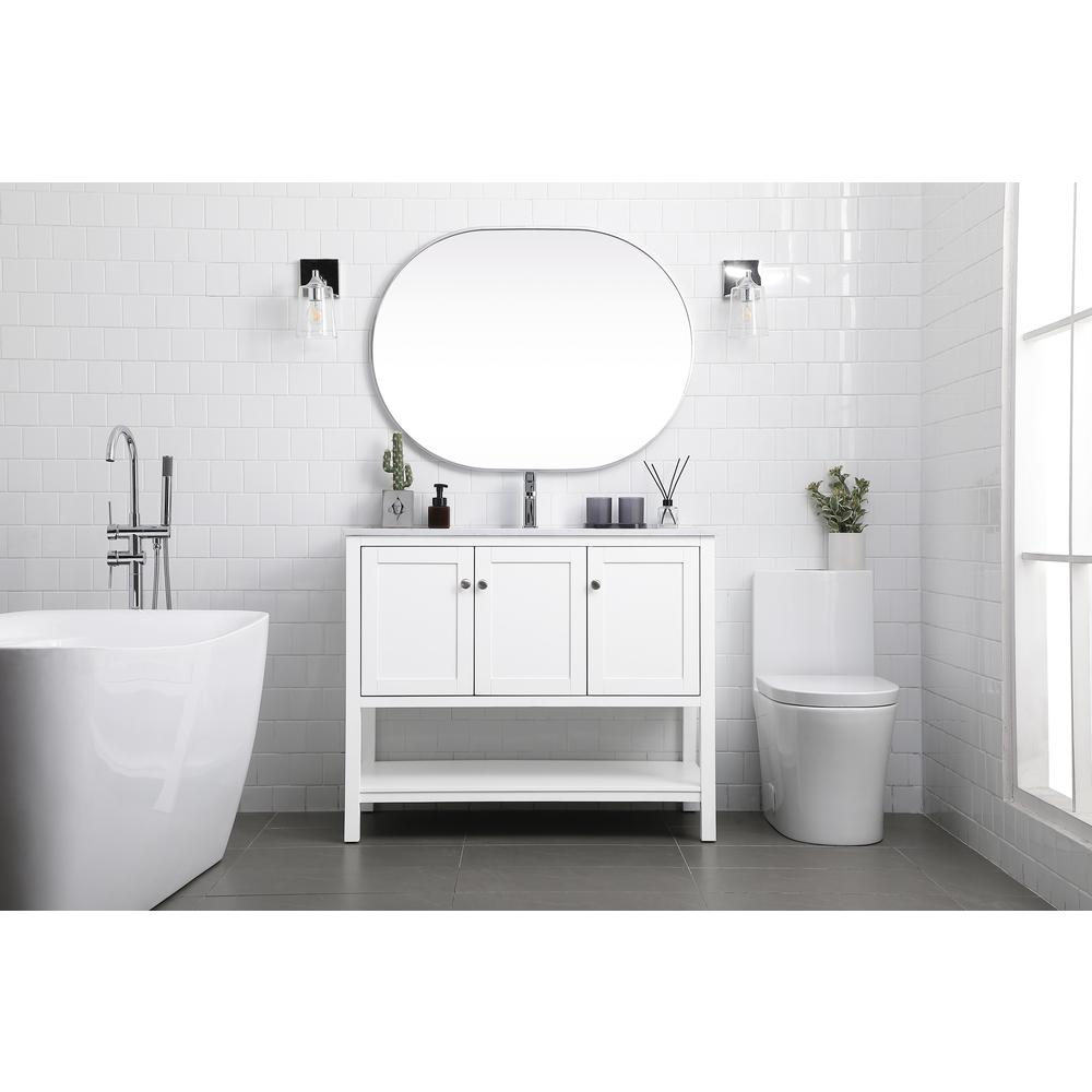 42 Inch Single Bathroom Vanity In White. Picture 4