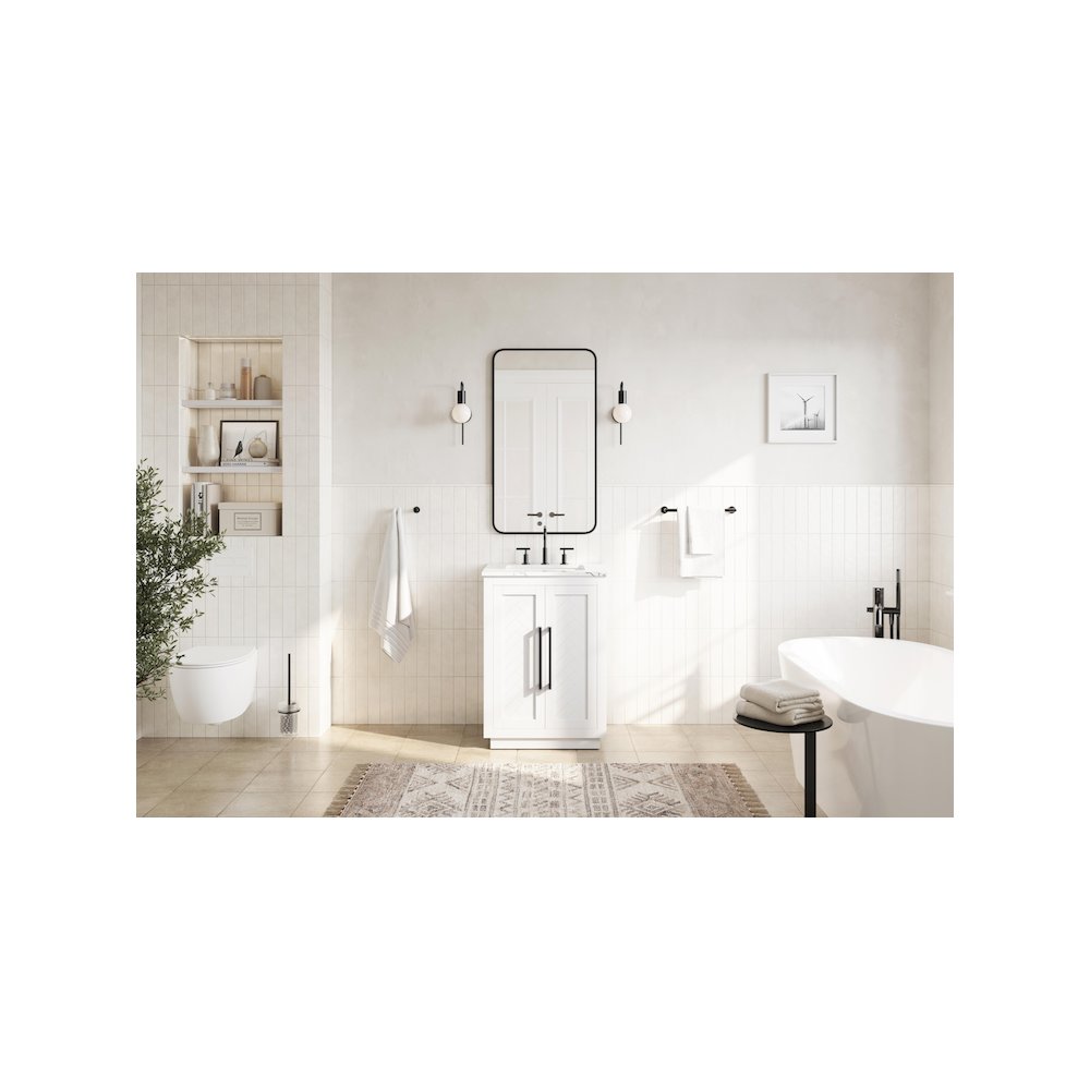 24 inch Single Bathroom Vanity in White. Picture 4