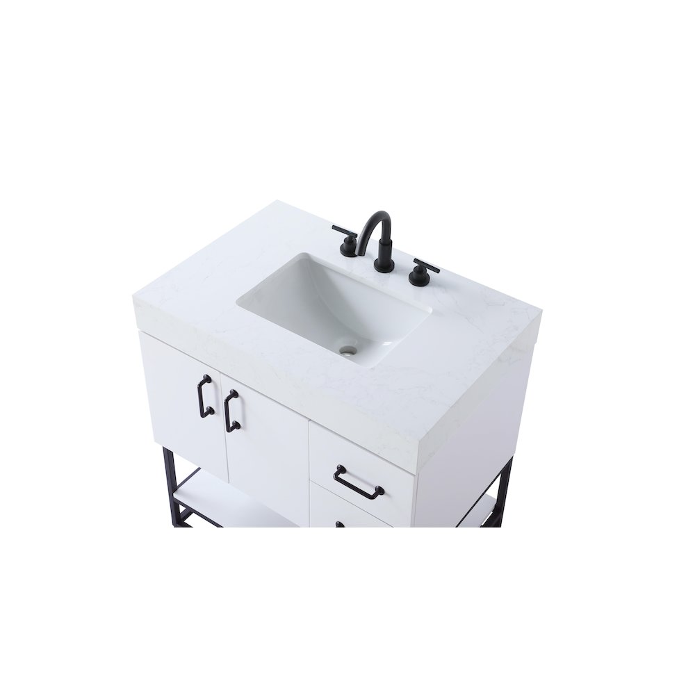 32 inch Single Bathroom Vanity in White. Picture 8