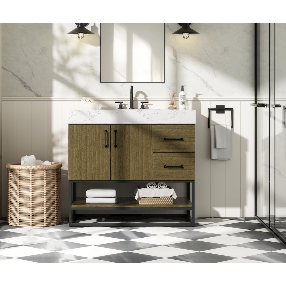 36 inch Single Bathroom Vanity in Chestnut Brown. Picture 2