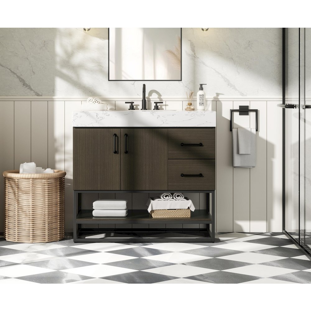 36 inch Single Bathroom Vanity in Mocha Brown. Picture 2
