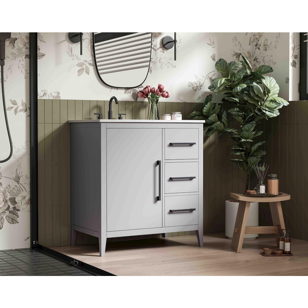 32 Inch Single Bathroom Vanity In Grey. Picture 3
