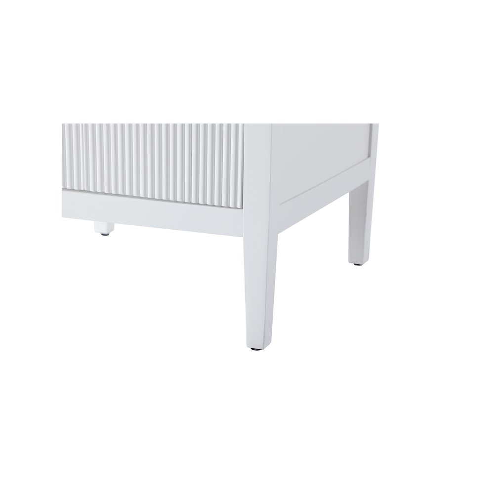 24 inch Single Bathroom Vanity in White. Picture 10