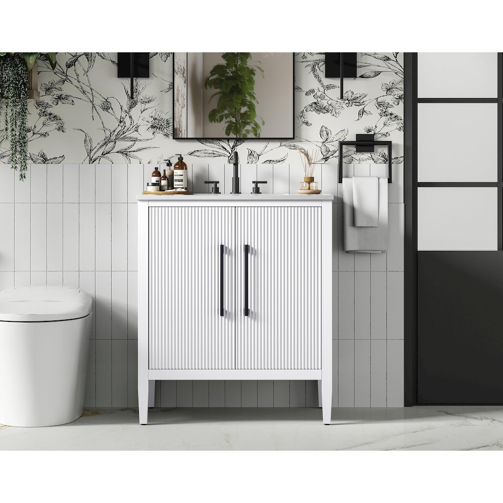 30 inch Single Bathroom Vanity in White. Picture 2