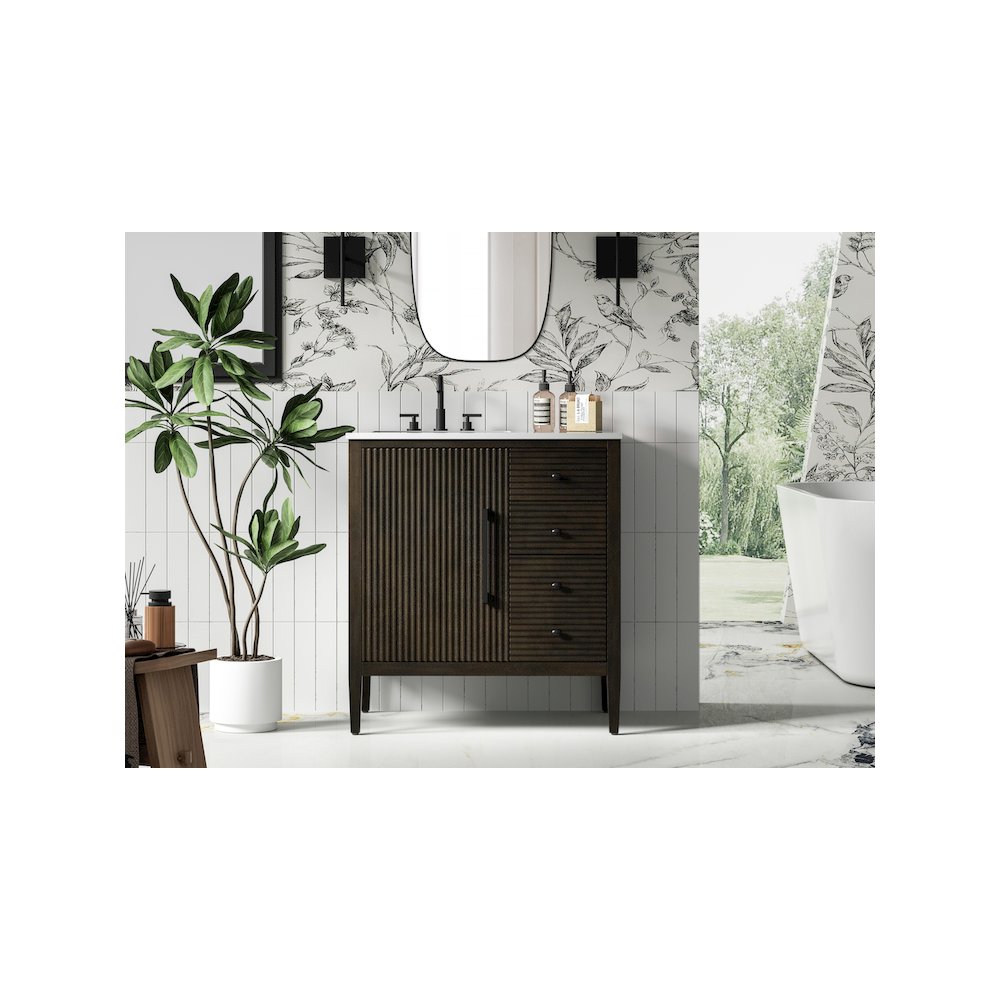 32 inch Single Bathroom Vanity in Chocolate Oak. Picture 2