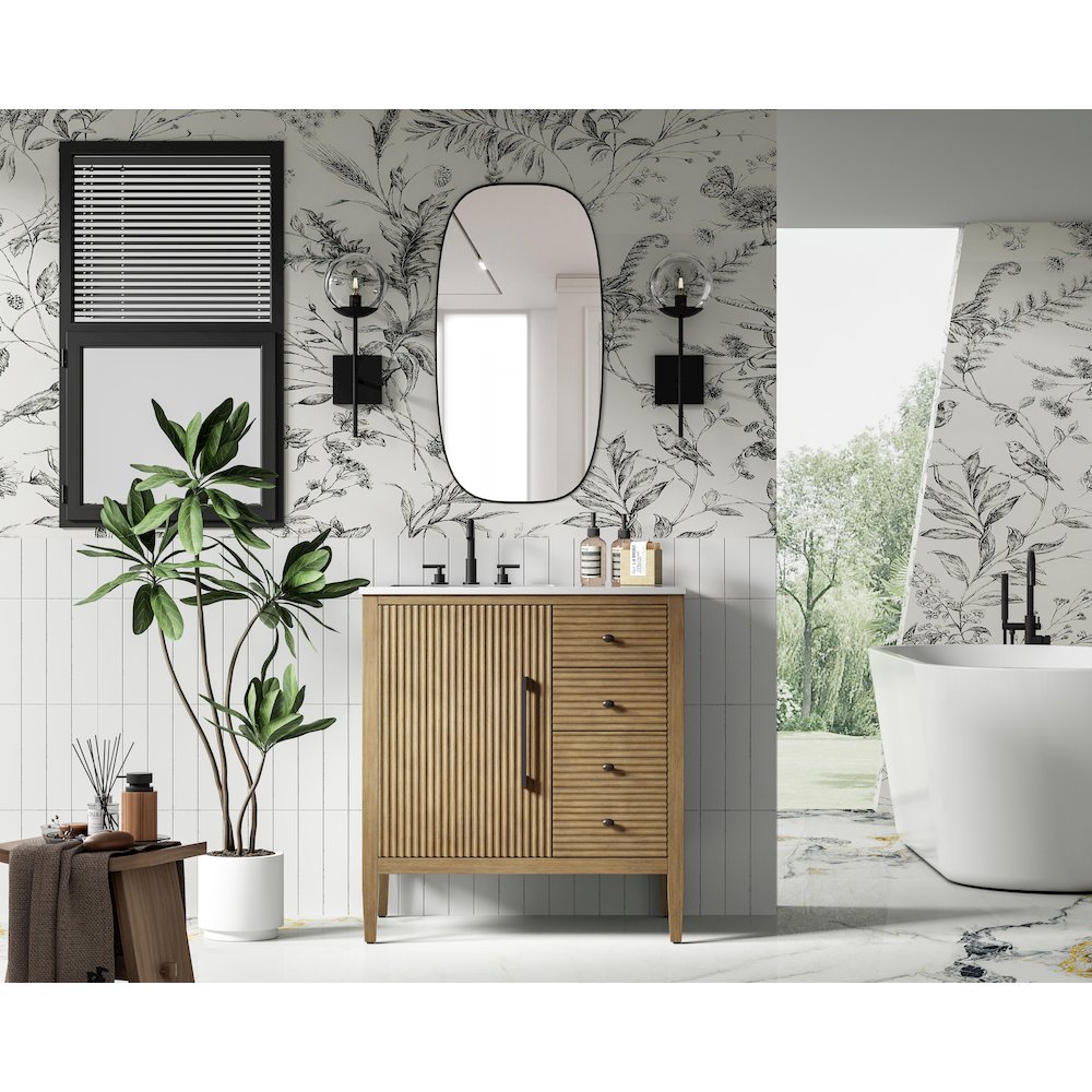 32 inch Single Bathroom Vanity in Linen Oak. Picture 4