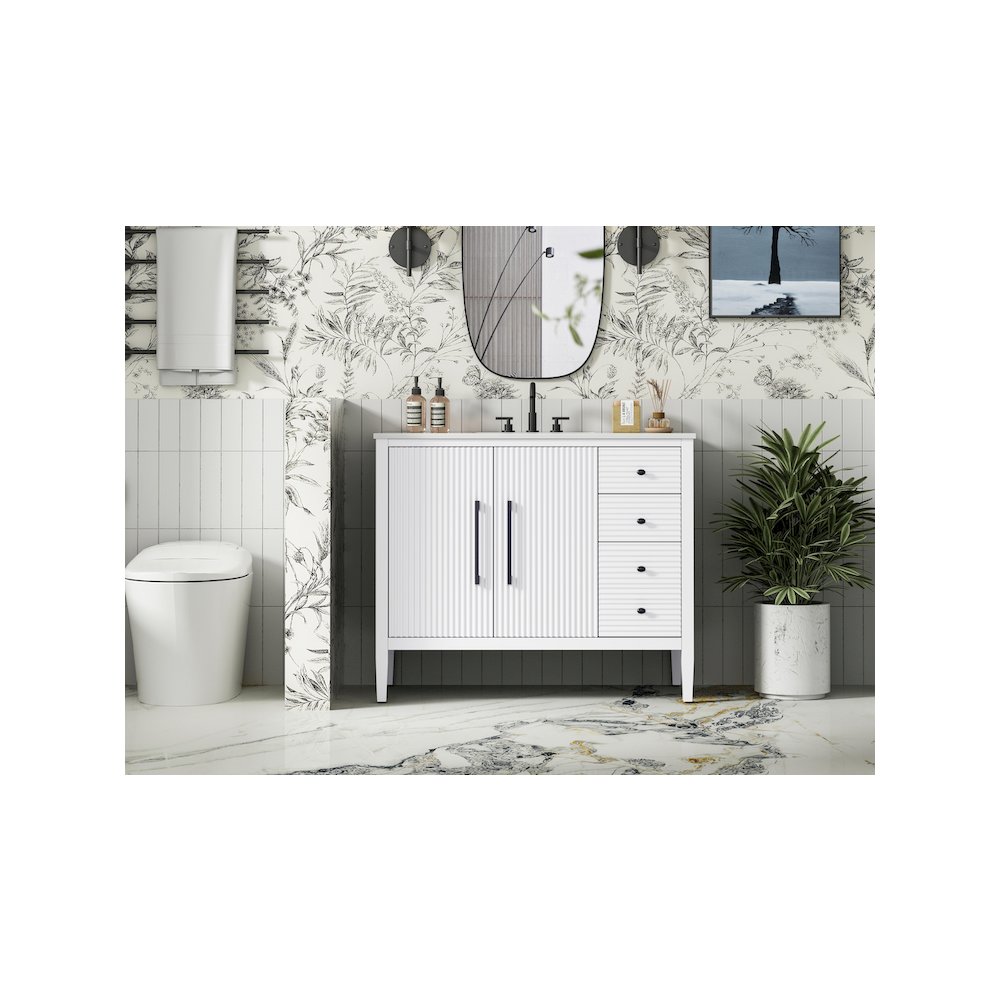 42 inch Single Bathroom Vanity in White. Picture 2