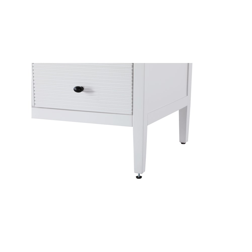 60 inch Single Bathroom Vanity in White. Picture 11