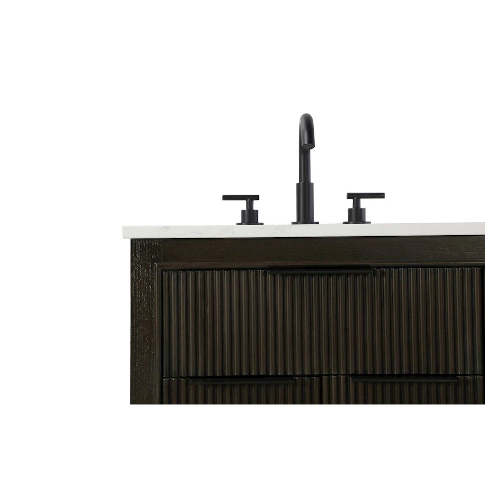 32 inch Single Bathroom Vanity in Chocolate Oak. Picture 6