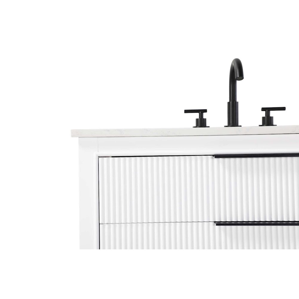 36 inch Single Bathroom Vanity in White. Picture 6