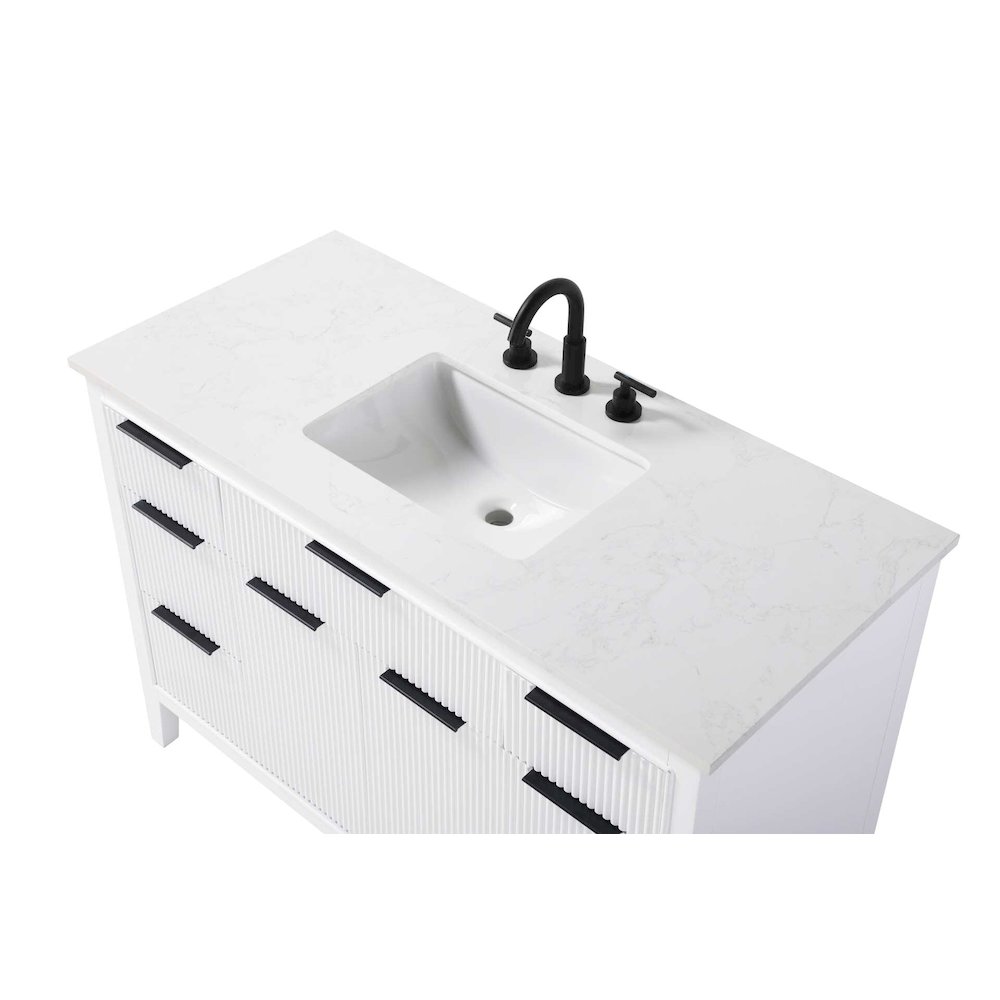 48 inch Single Bathroom Vanity in White. Picture 4
