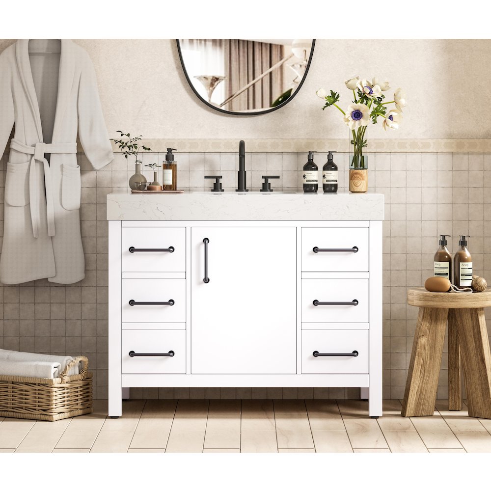 42 inch Single Bathroom Vanity In White. Picture 2