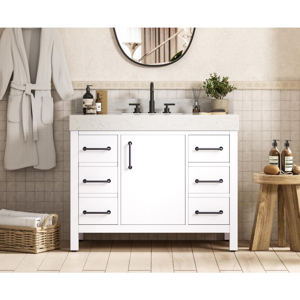 42 inch Single Bathroom Vanity In White with backsplash. Picture 2