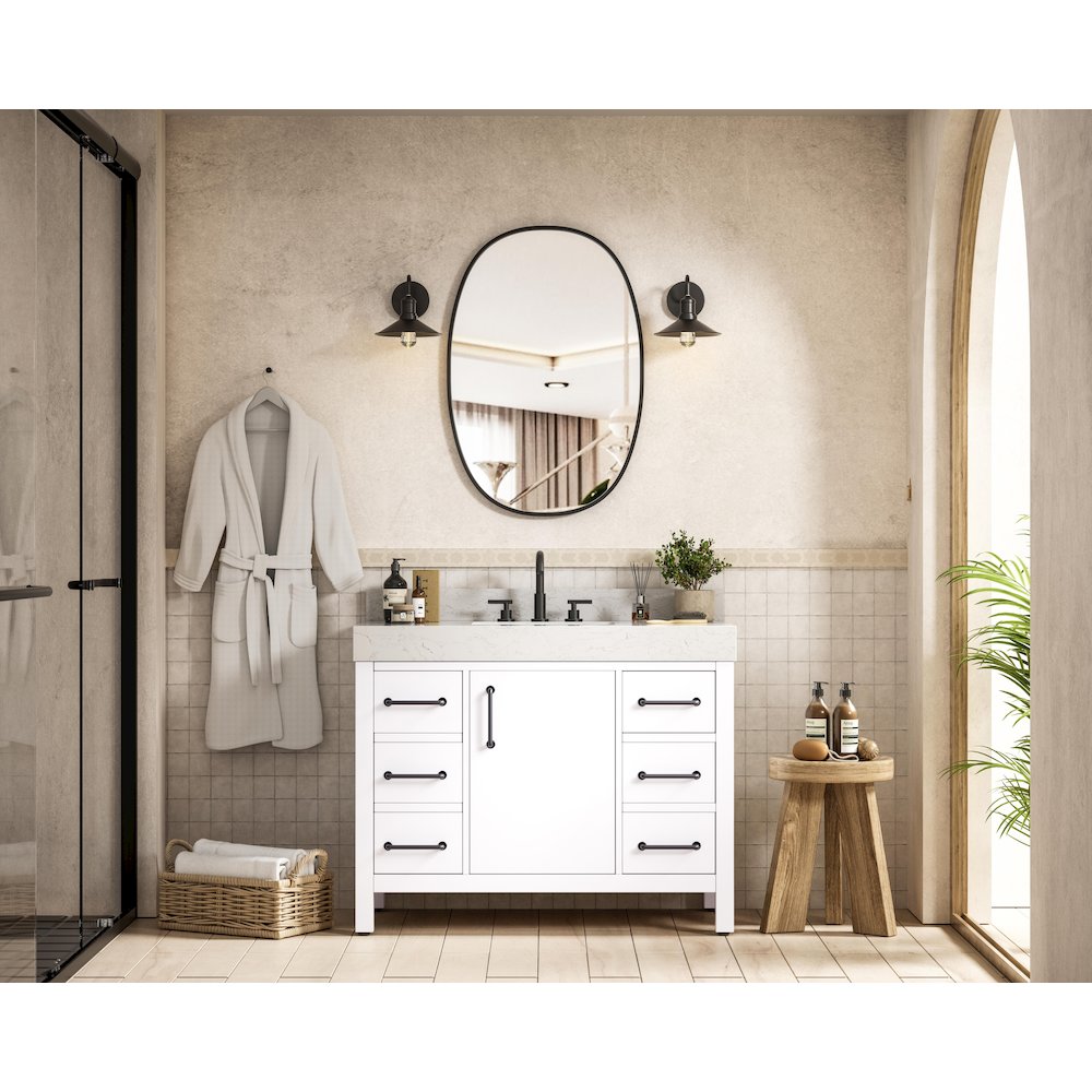 42 inch Single Bathroom Vanity In White with backsplash. Picture 4