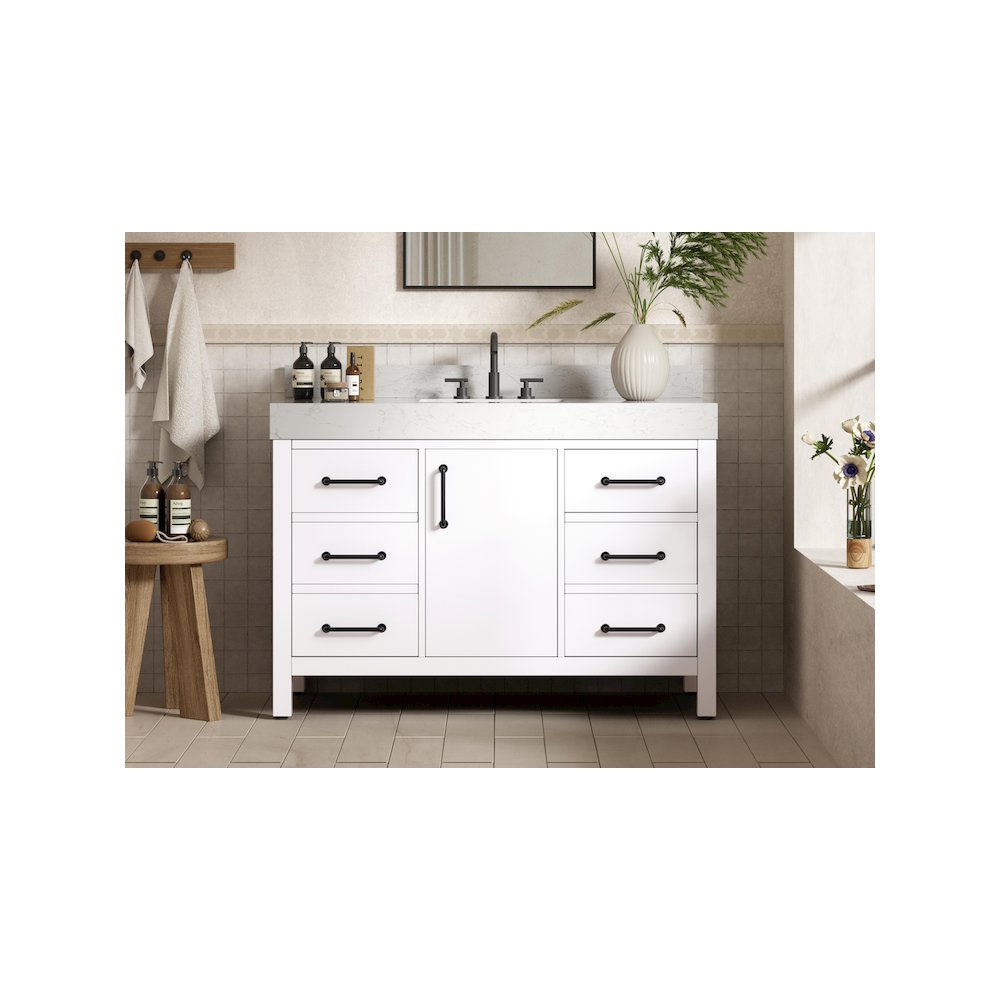 48 inch Single Bathroom Vanity In White with backsplash. Picture 2