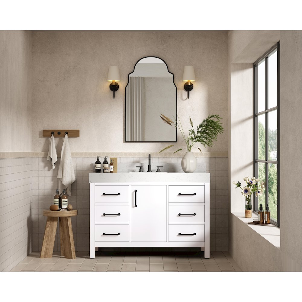 48 inch Single Bathroom Vanity In White with backsplash. Picture 4