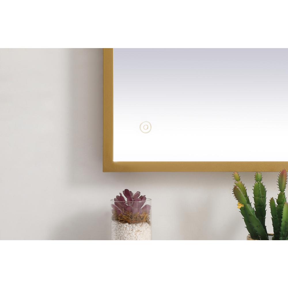 Pier 30x36 inch LED mirror with adjustable color temperature. Picture 5