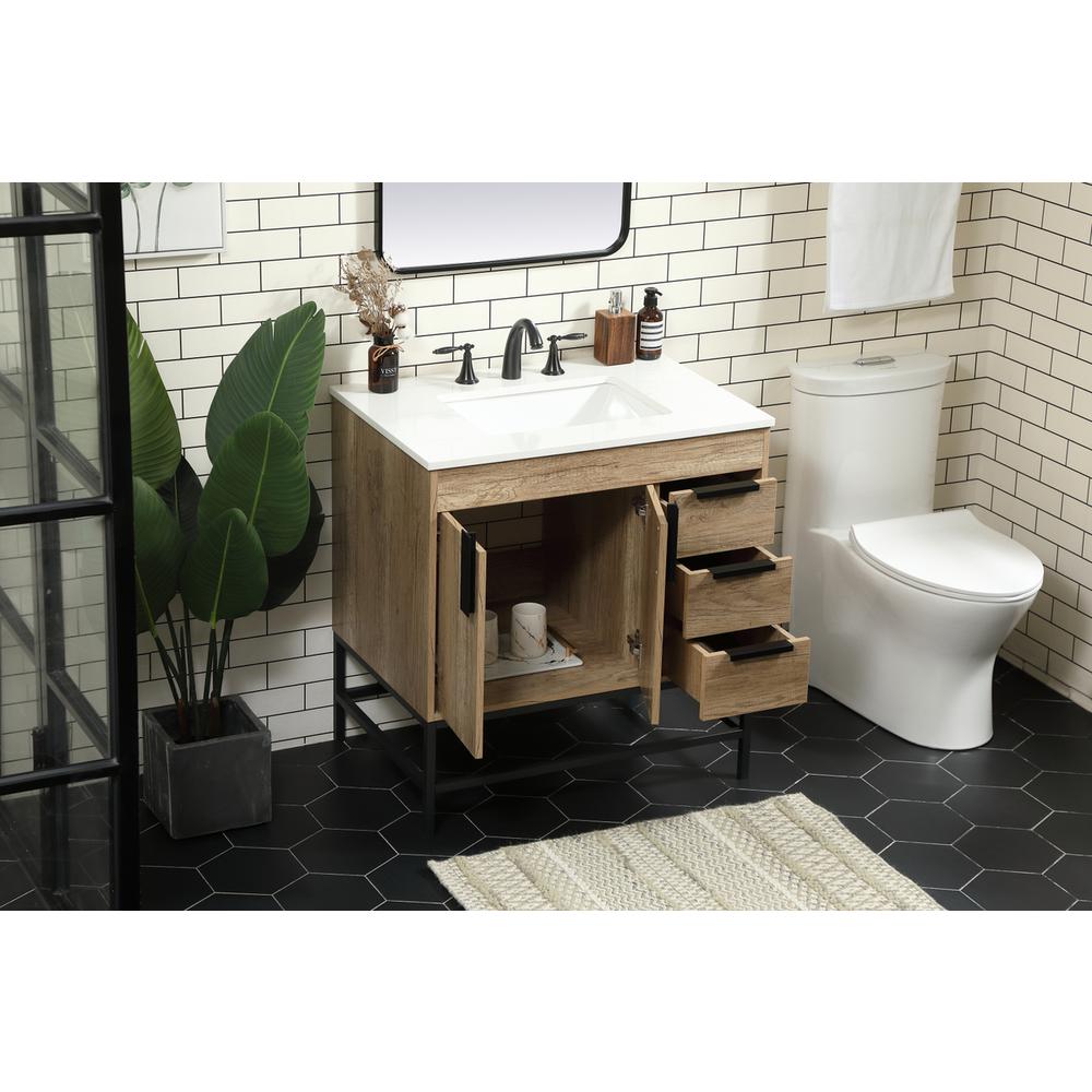 32 inch Single bathroom vanity in natural oak. Picture 3