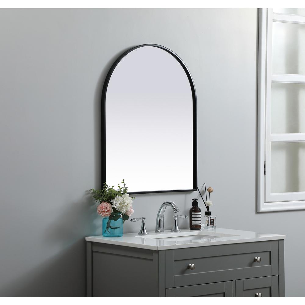 Metal Frame Arch Mirror 24x30 Inch in Black. Picture 2