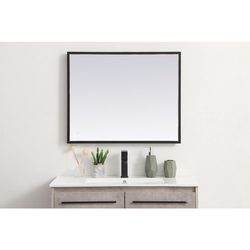 Pier 24x30 inch LED mirror with adjustable color temperature. Picture 12