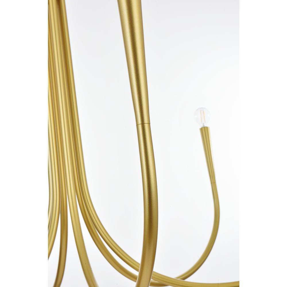 Layne 42 inch chandelier in Brass. Picture 5