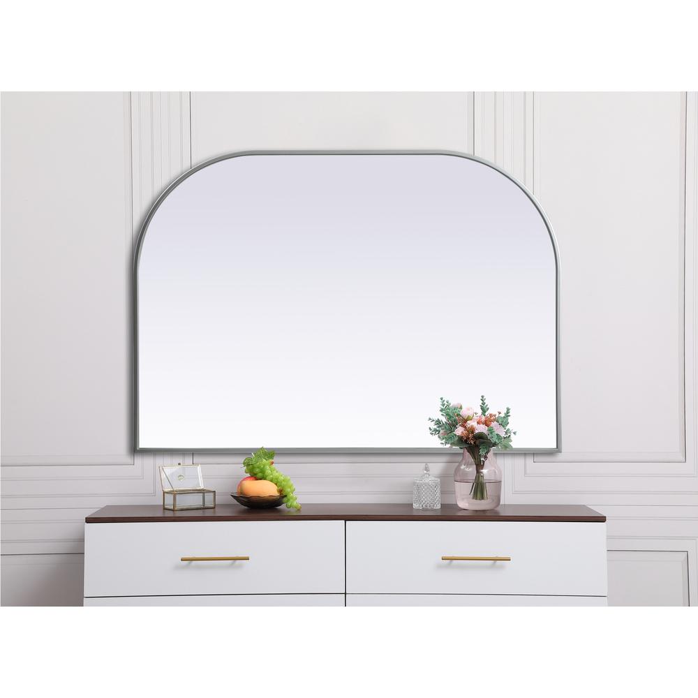 Metal Frame Arch Mirror 42x30 Inch in Silver. Picture 3