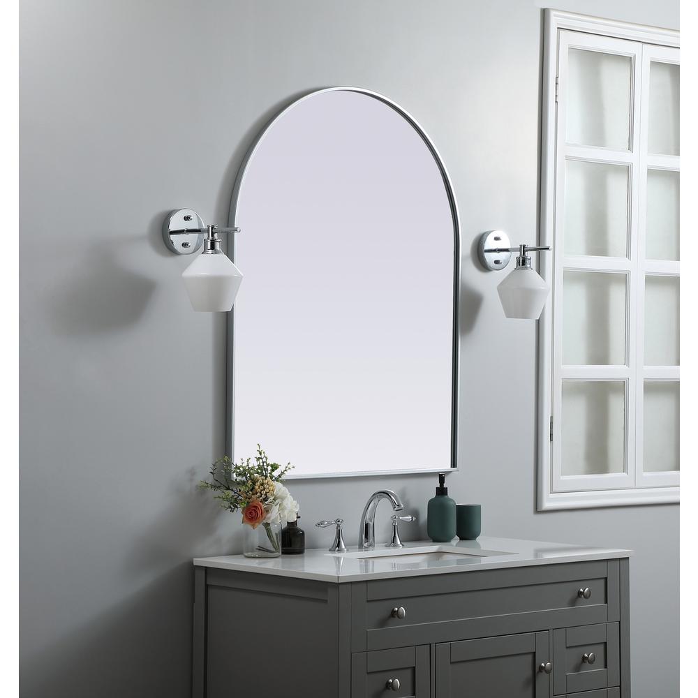 Metal Frame Arch Mirror 33x42 Inch in Silver. Picture 2