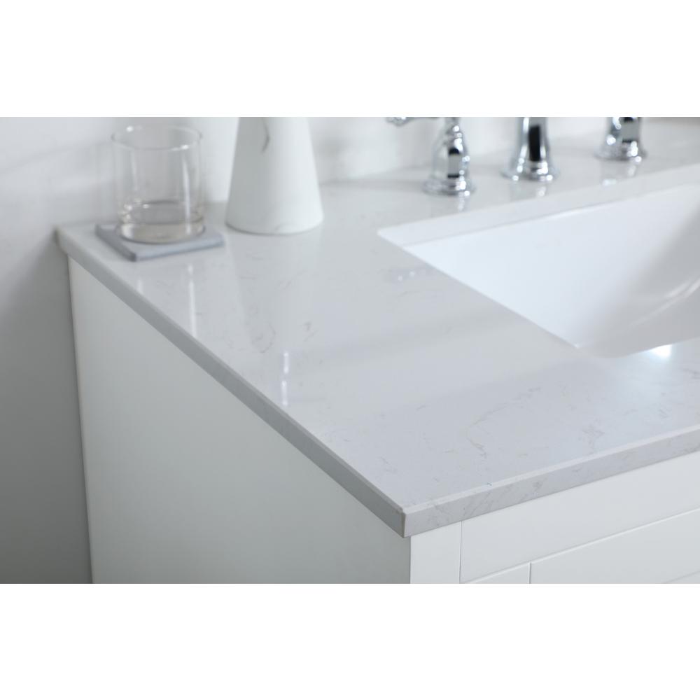 36 inch Single Bathroom Vanity in White. Picture 4