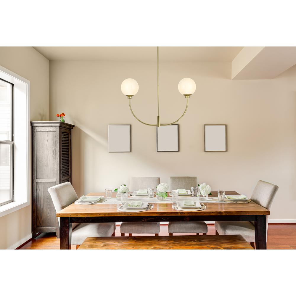 Nyomi 30 inch chandelier in Brass. Picture 7