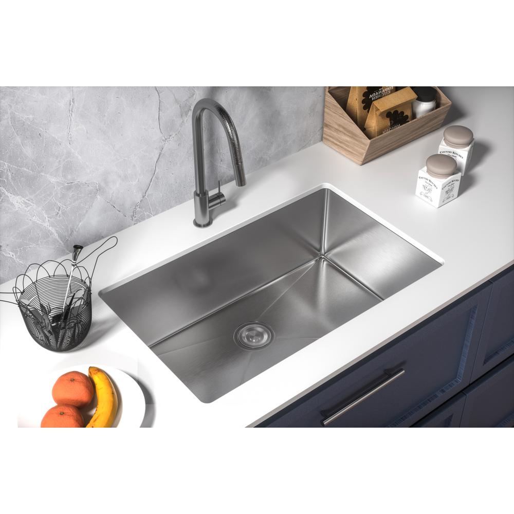 Stainless Steel undermount kitchen sink L32''xW19'' x H10". Picture 3