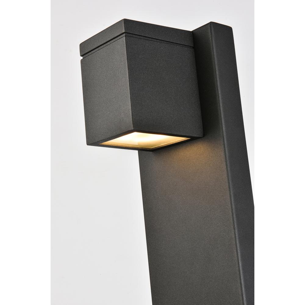 Raine Integrated LED wall sconce in black. Picture 2
