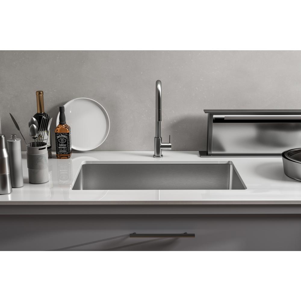 Stainless Steel undermount kitchen sink L30''xW18'' x H10". Picture 2