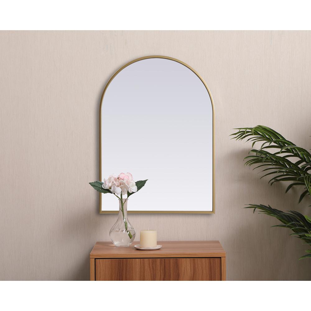 Metal Frame Arch Mirror 22x30 Inch in Brass. Picture 3