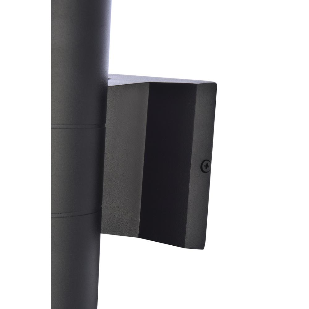 Raine Outdoor Wall in black. Picture 3