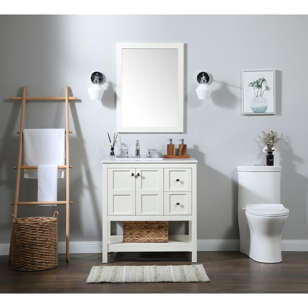 32 inch Single bathroom vanity in white. Picture 4
