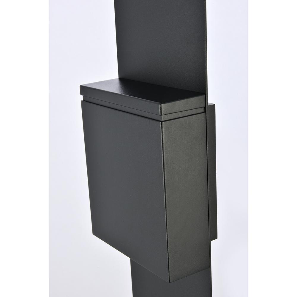 Raine Integrated LED wall sconce  in black. Picture 4