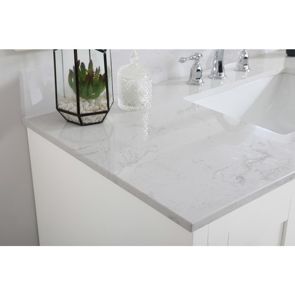 48 inch Single Bathroom Vanity in White with Backsplash. Picture 4