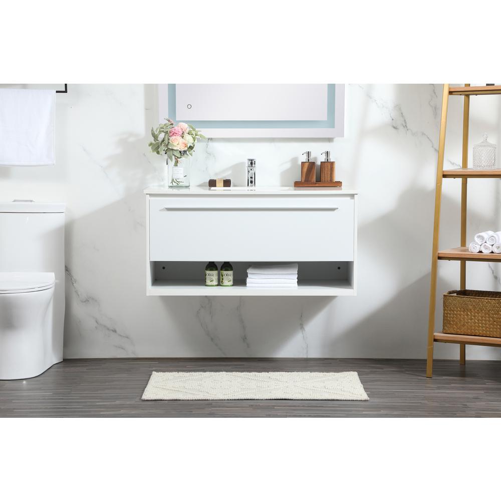40 inch Single bathroom vanity in white. Picture 14