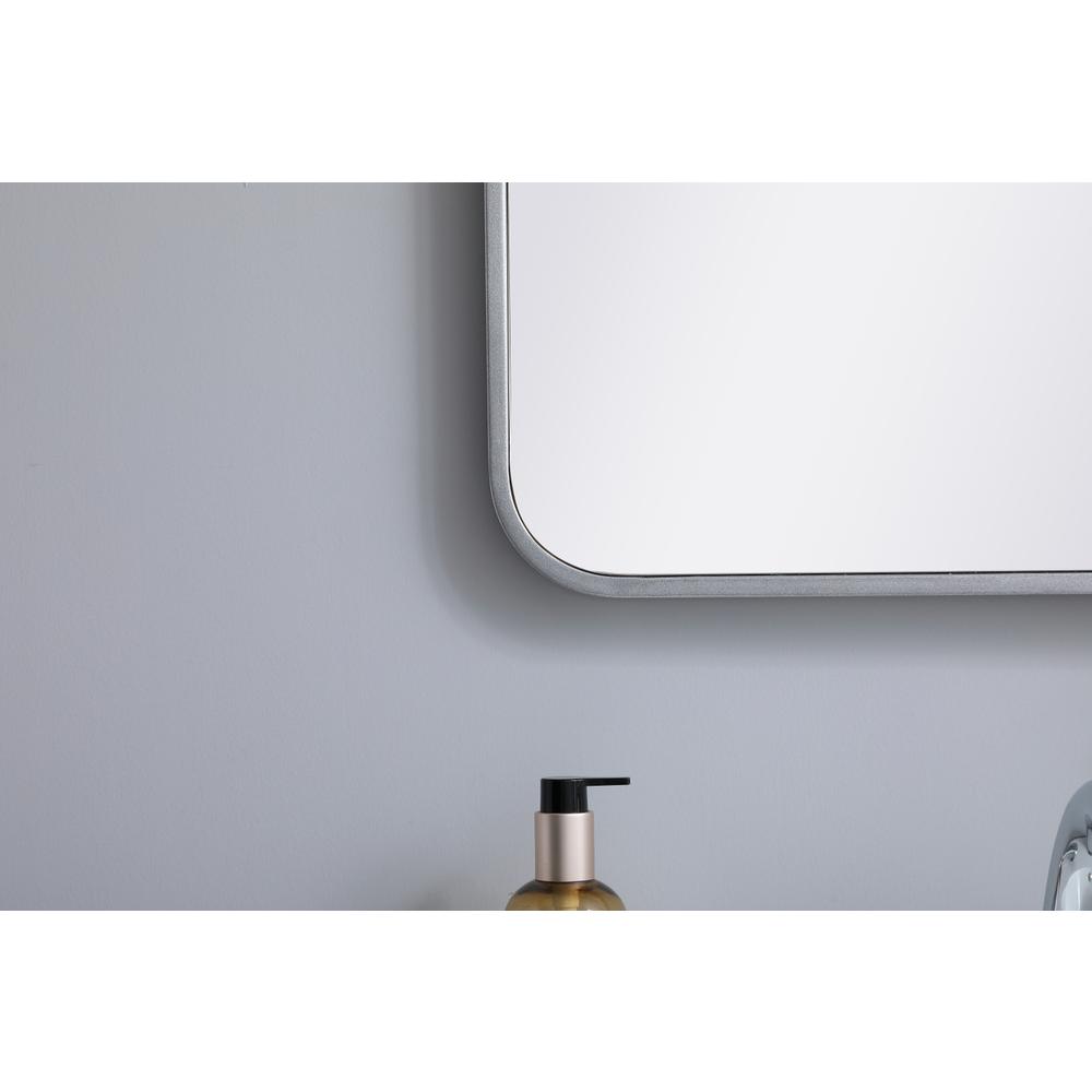 Soft corner metal rectangular mirror 20x30 inch in Silver. Picture 3