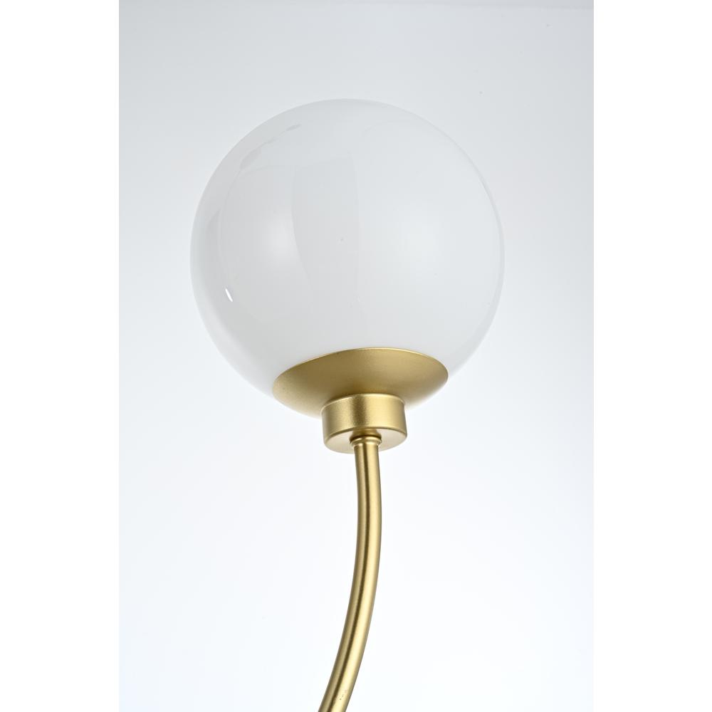 Nyomi 30 inch chandelier in Brass. Picture 3
