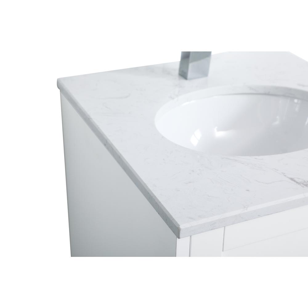 18 inch Single Bathroom Vanity in White. Picture 12